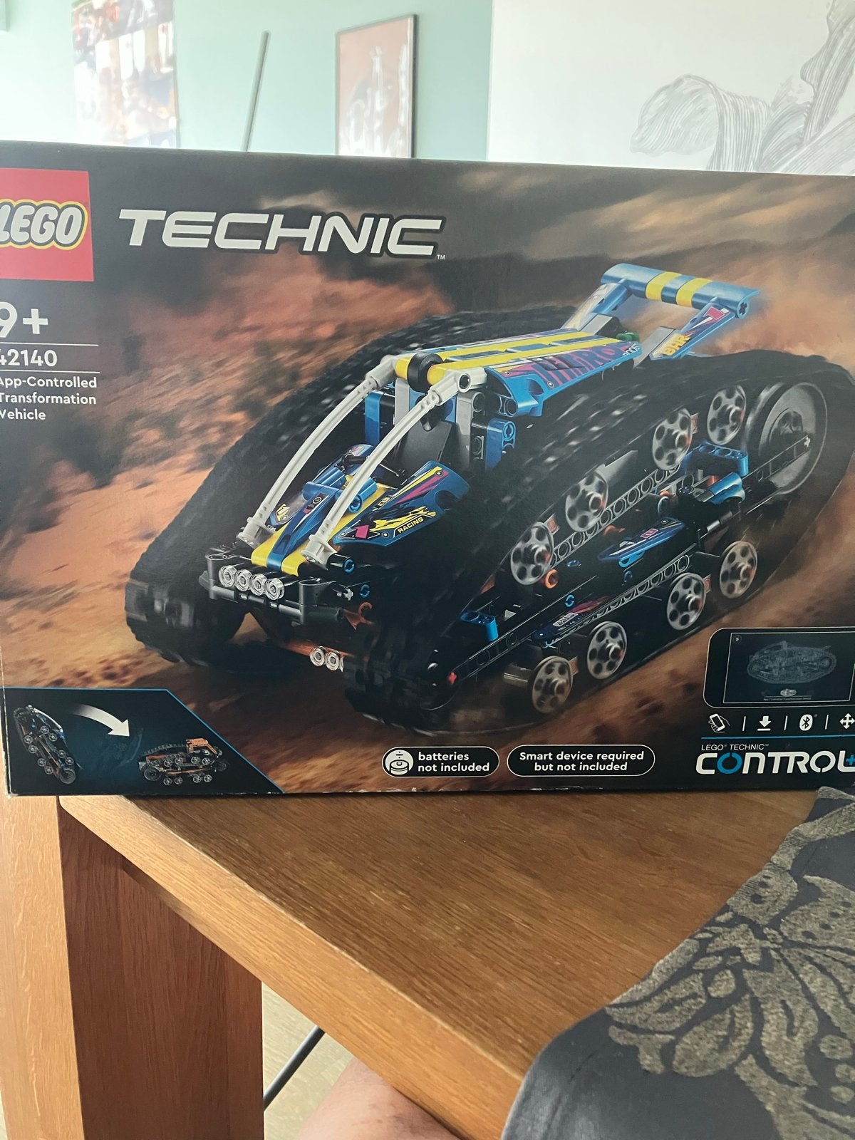 Lego Technic App-Controlled Transformation Vehicle 42140, Ophalen of Verzenden, Zo goed als nieuw