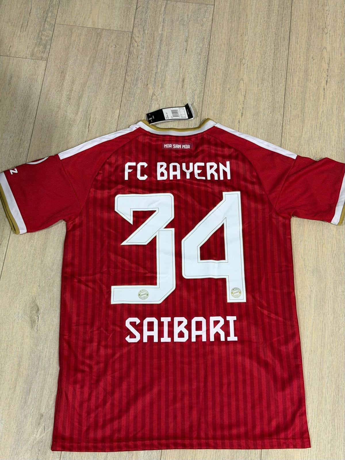 Nieuw FC Bayern München shirt Ismael Saibari maat M, Maat 48/50 (M), Nieuw, Ophalen of Verzenden, Voetbal
