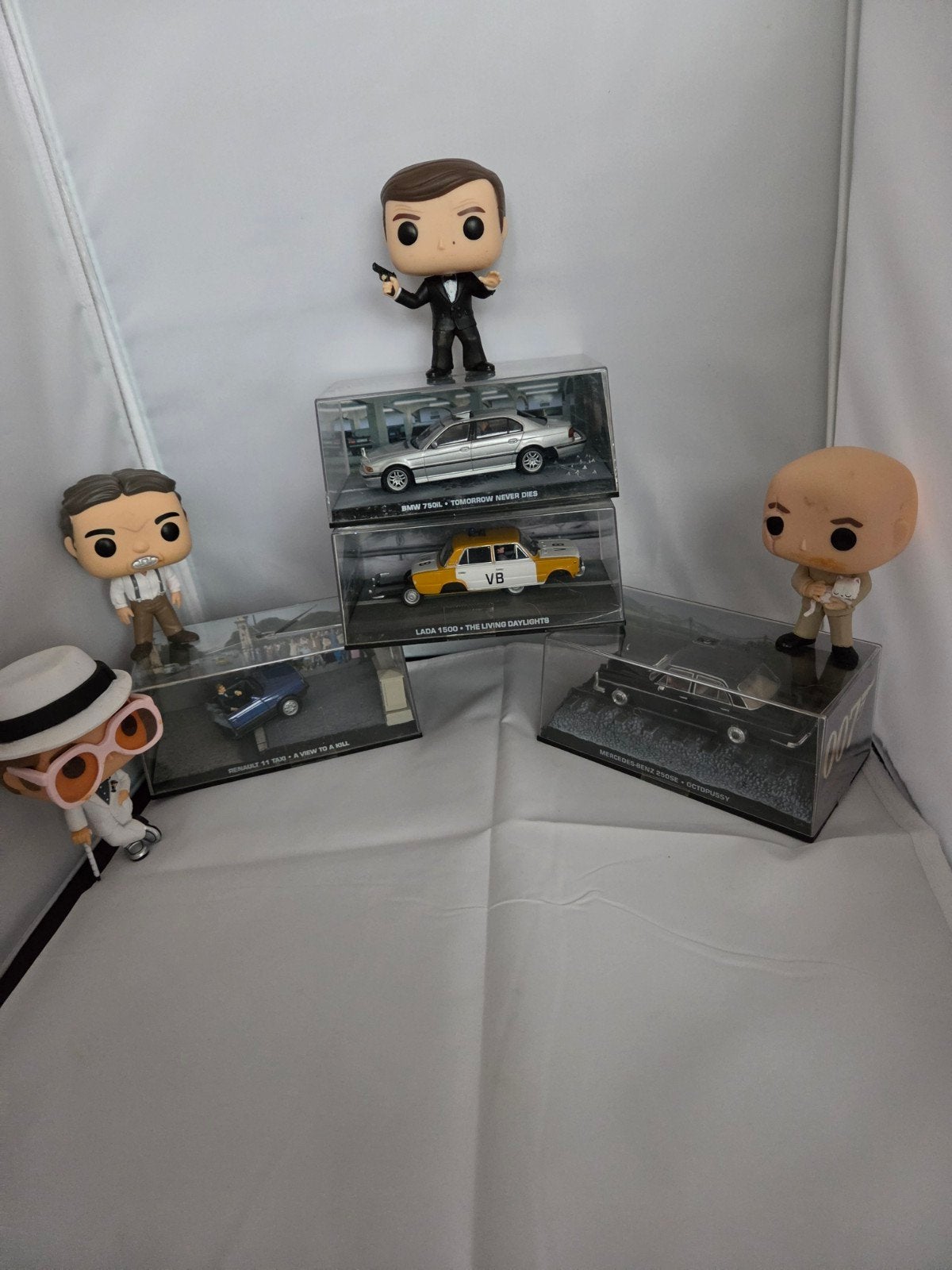 James Bond Collectie: Auto's, Funko Pops & Heineken Glas, Ophalen of Verzenden, Zo goed als nieuw, Film, Actiefiguur of Pop