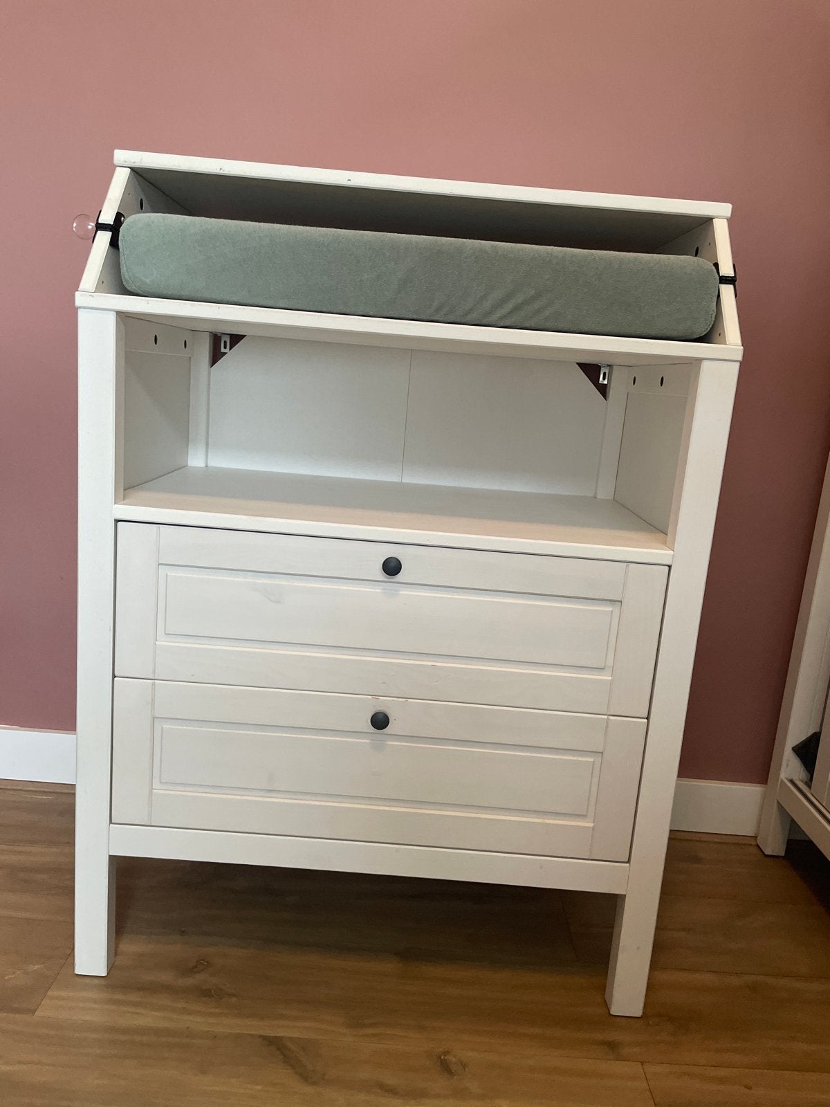 Sundvik commode, Kinderen en Baby's, Kinderkamer | Commodes en Kasten, Ophalen, Gebruikt, 70 cm of meer, 75 tot 100 cm