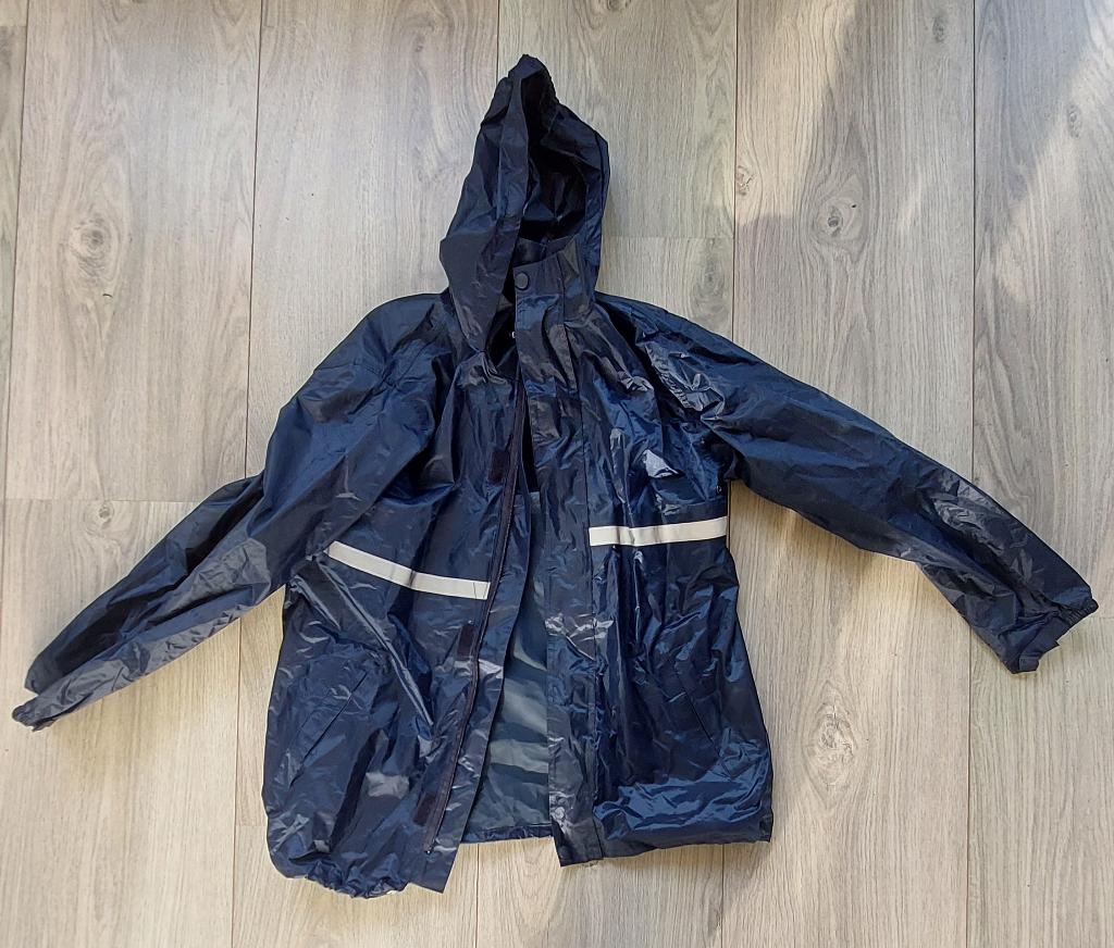 Nieuw hema regenpak maat 158/164, Ophalen of Verzenden, Nieuw, Regenpak
