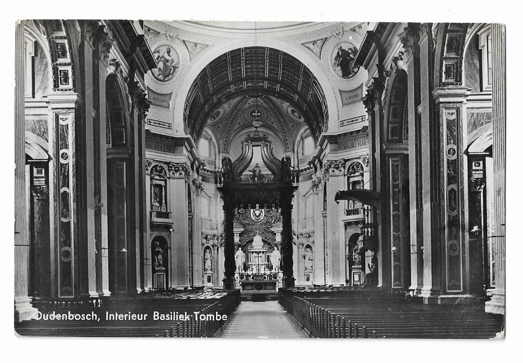 Oudenbosch, Interieur Basiliek Tombe, Ophalen of Verzenden, 1940 tot 1960, Gelopen, Noord-Brabant