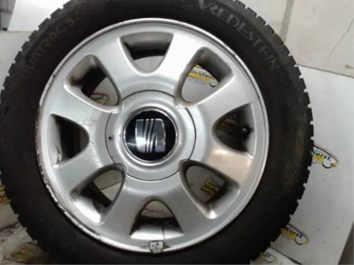 14 inch velgen met z.g.a.n. banden voor Seat Arosa/VW Lupo, Auto-onderdelen, Banden en Velgen, 14 inch, Gebruikt, Banden en Velgen