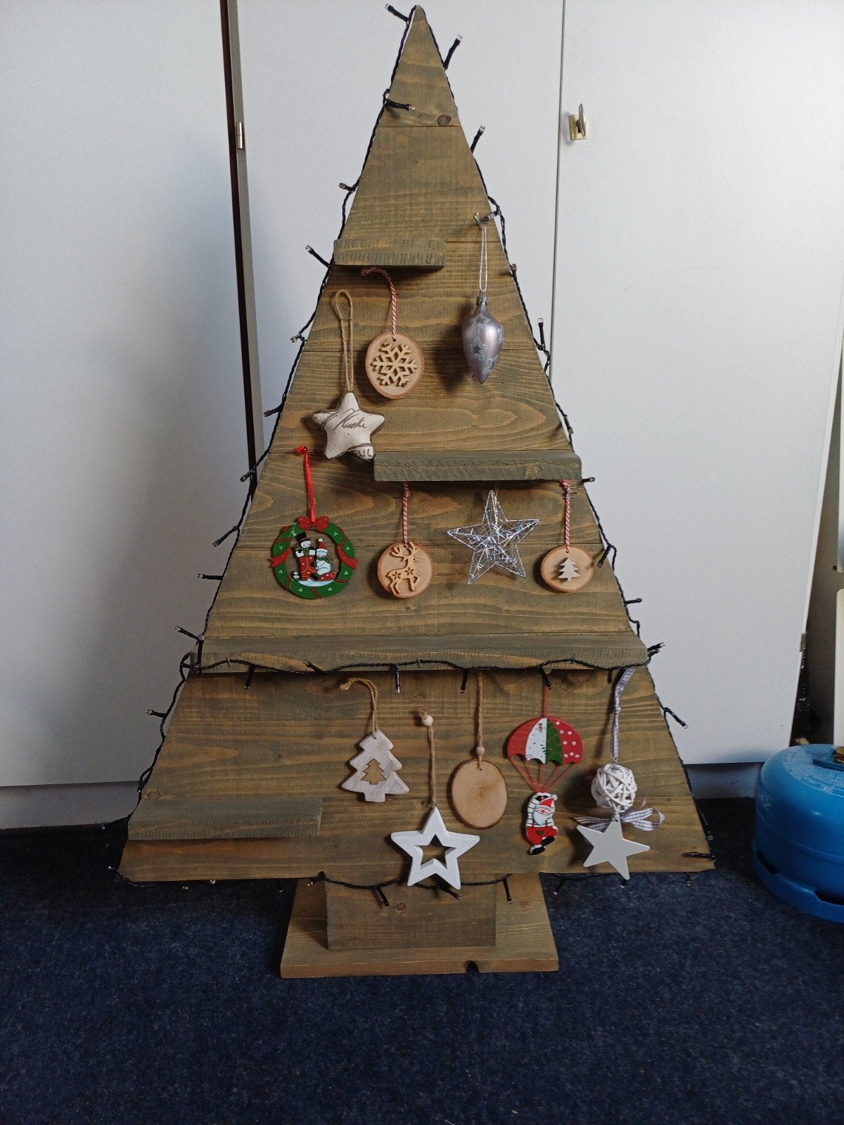 Houten kerstboom, Diversen, Ophalen, Zo goed als nieuw