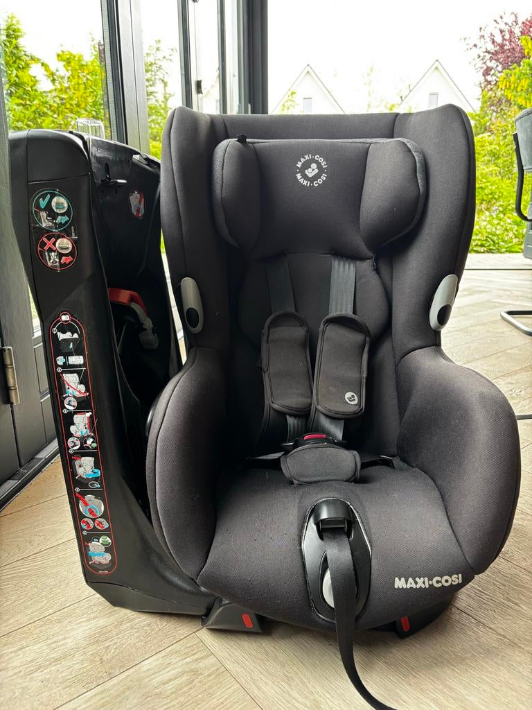 2x Maxi-Cosi Axiss autostoel, draaibaar., Kinderen en Baby's, Autostoeltjes, Ophalen, Autogordel, Verstelbare rugleuning, 9 t/m 18 kg