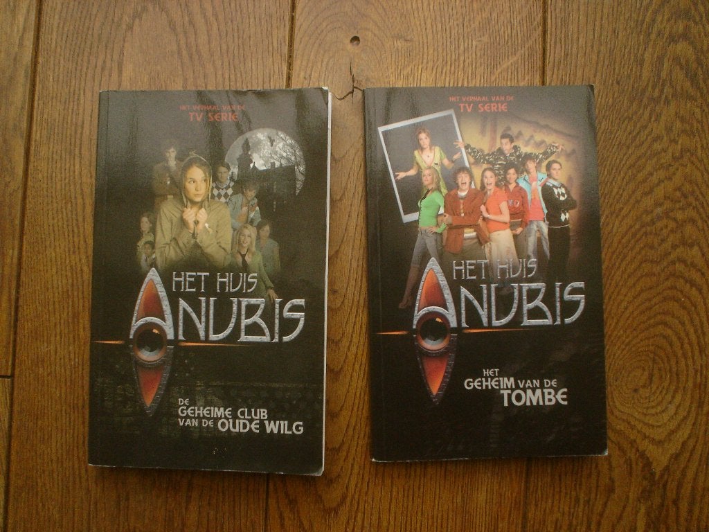 2 x het huis anubis, Verzenden, Zo goed als nieuw, A. Penrhynlowe