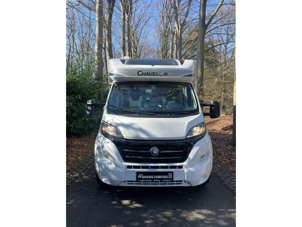 Chausson Welcome 728 EB Queensbed Hefbed Euro 6 150 PK 2017, Caravans en Kamperen, Campers, Koelkast, Ringverwarming, Fiat, Airbags