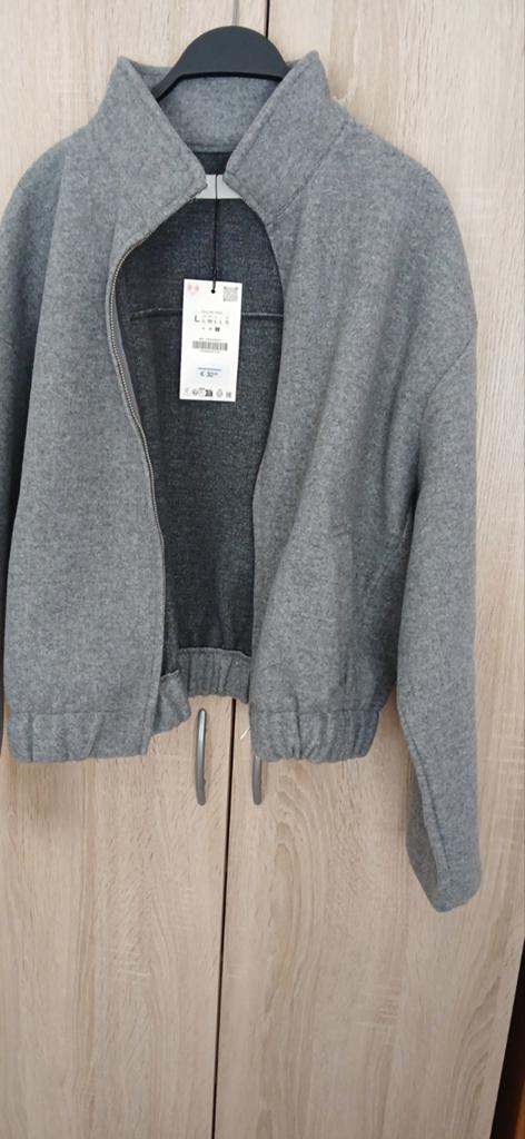 Nieuw grijs zara bomber jasje mt L, Zara, Nieuw, Ophalen of Verzenden, Jasje