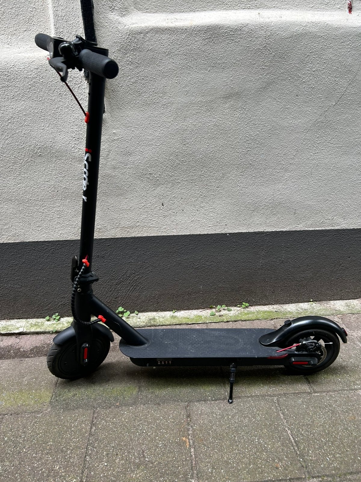 iScooter, Fietsen en Brommers, Steps, Ophalen, Zo goed als nieuw, Elektrische step (E-scooter)