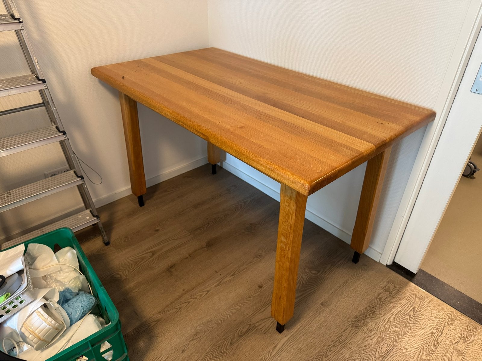 Houten eettafel / bureau - Gebruikt, Ophalen, Gebruikt, 100 tot 150 cm, Tot twee personen