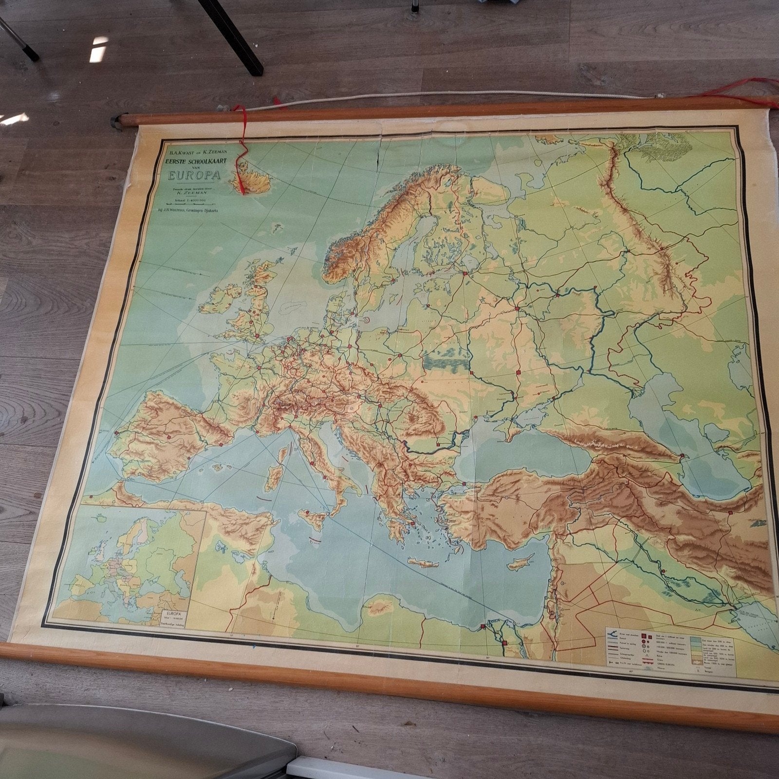 Eerste schoolkaart van Europa. Kwast & Zeeman, Antiek en Kunst, Antiek | Schoolplaten, Ophalen of Verzenden, Aardrijkskunde