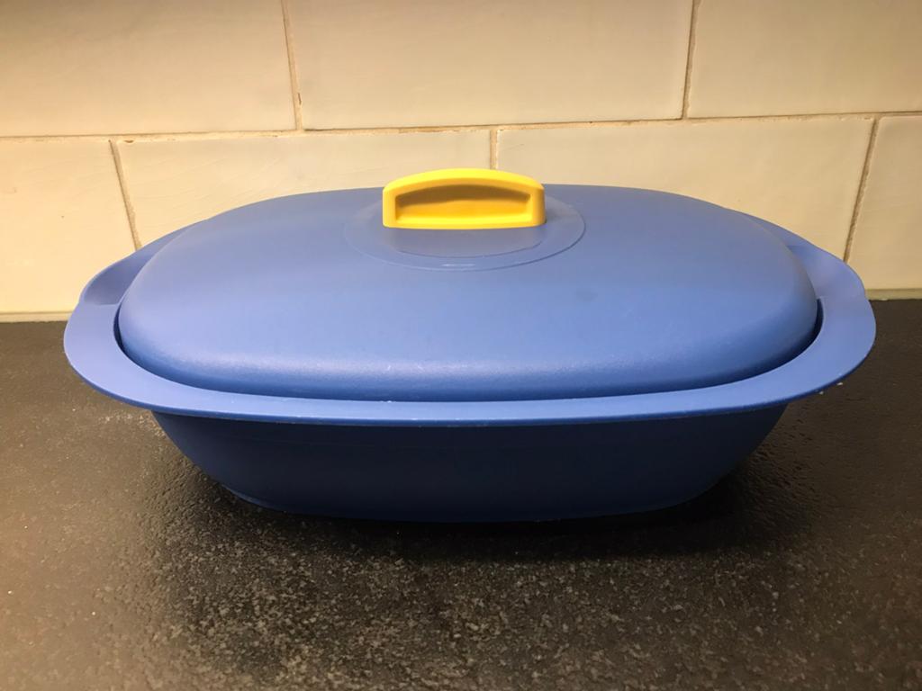 Tupperware schaal ovaal legacy microgourmet serveerschaal, Ophalen of Verzenden, Zo goed als nieuw, Geel, Schaal