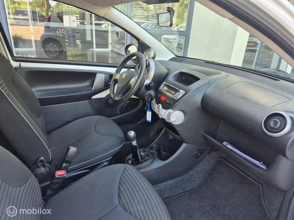 Peugeot 107 1.0 Active 3DRS, 2014|Airco|Elekt,pakket!, Auto's, Peugeot, Voorwielaandrijving, Stof, 4 stoelen, Bedrijf