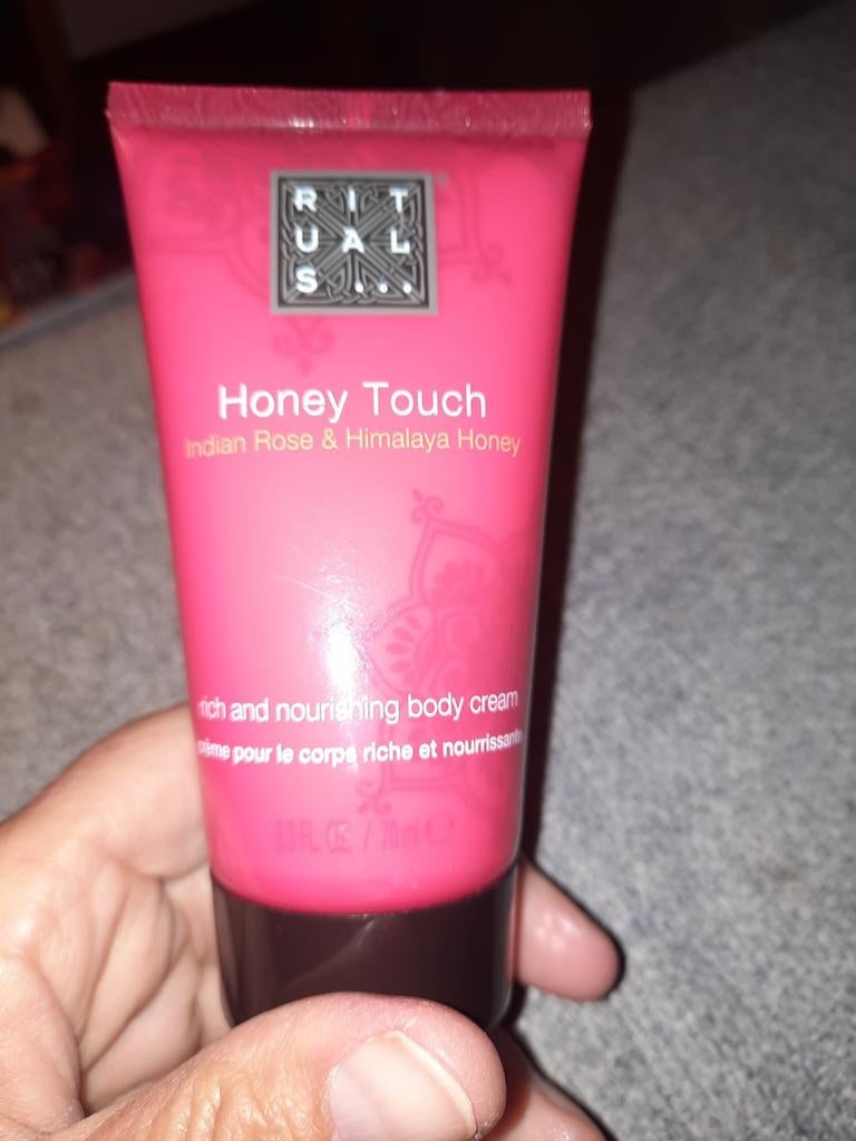 Heerlijke body creme v rituals, honey touch, Ophalen of Verzenden, Nieuw, Bodylotion, Crème of Olie