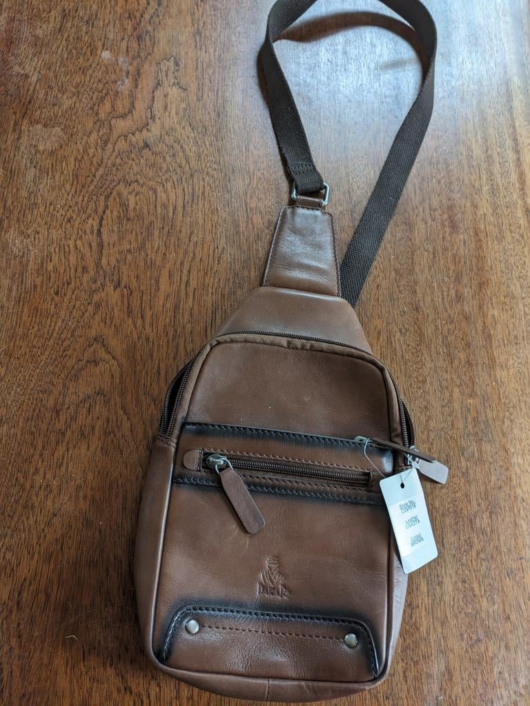 Leren heuptasje / crossbody tasje - Bruin, Overige merken, Bruin, Nieuw, Ophalen of Verzenden