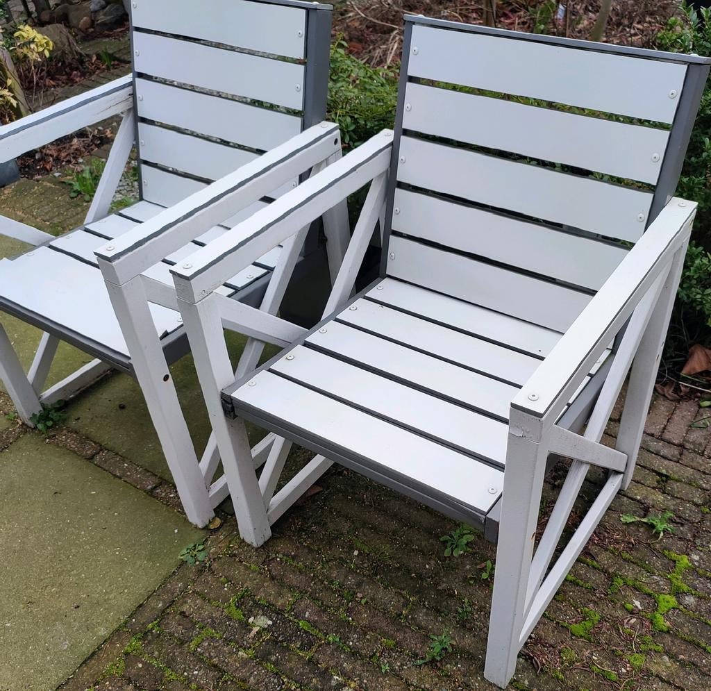 2 gratis mooie houten tuinstoelen (DIY, reparatie nodig), Ophalen, Gebruikt, Hout