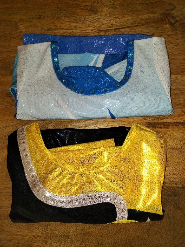 Turnpakje/turnpakjes maat 110 SALE nu 12,50 per stuk, Sport en Fitness, Kleiner dan kindermaat 122, Ophalen of Verzenden, Nieuw