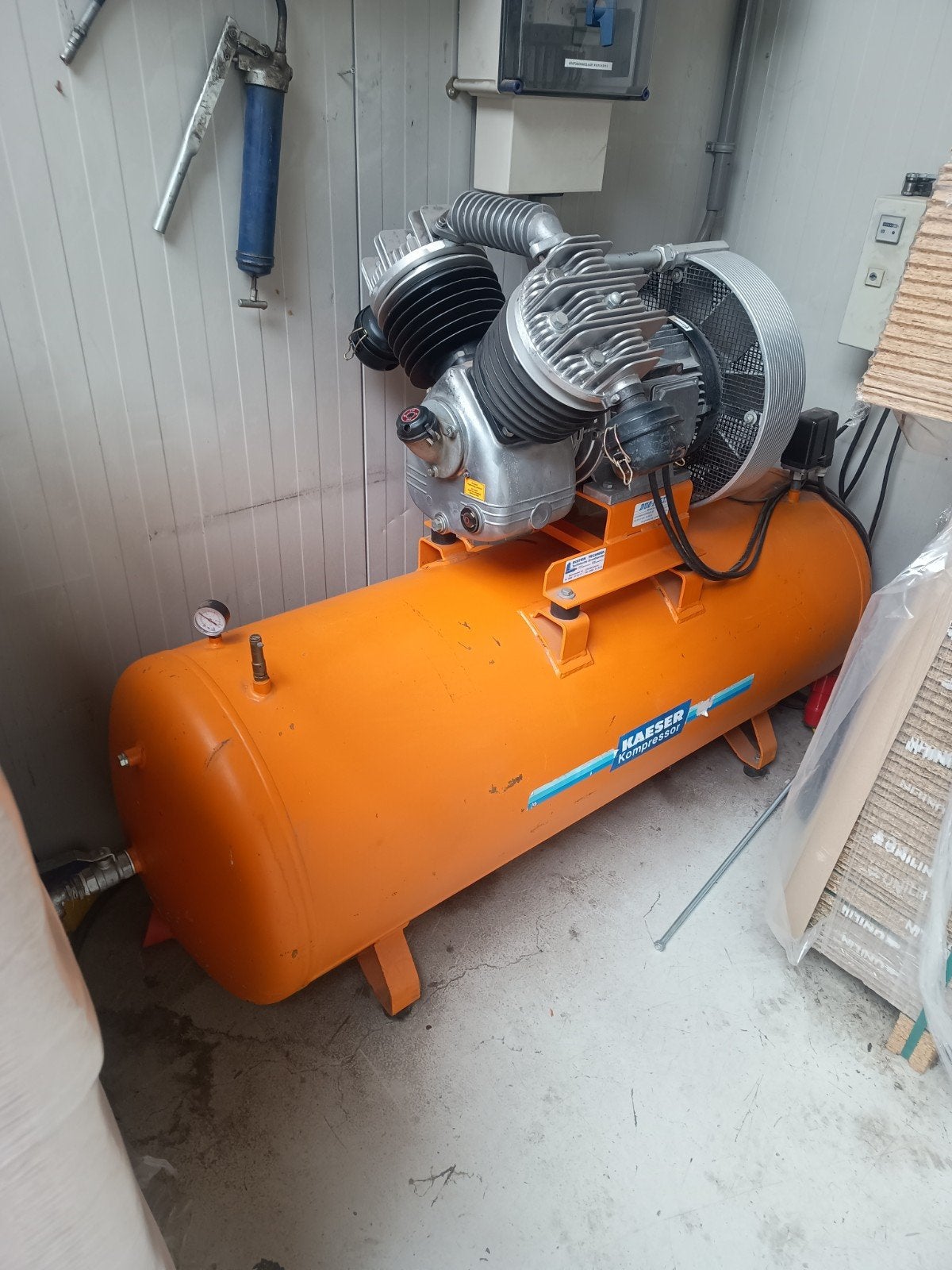 Kaeser EPC 750-2-350 Compressor, Doe-het-zelf en Verbouw, Gebruikt, 10 bar of meer, 100 liter of meer, 400 tot 800 liter/min