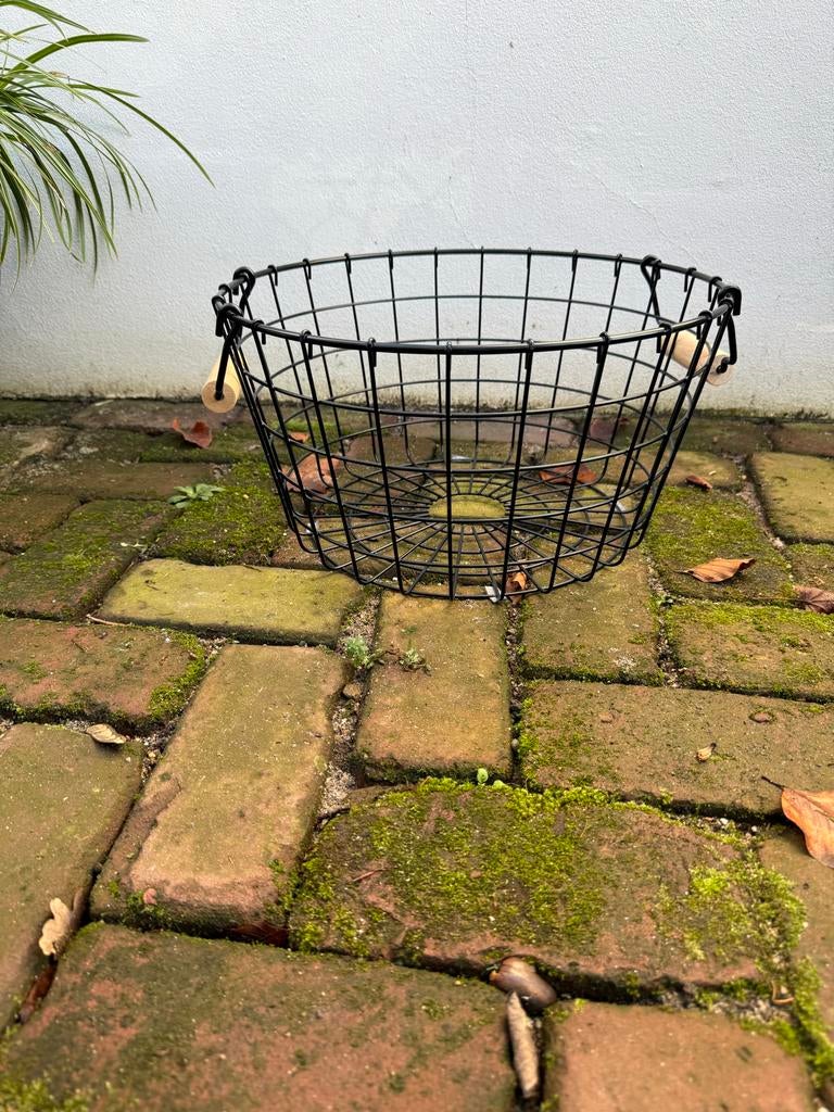 Metalen mand met handvatten, Huis en Inrichting, Ophalen of Verzenden, Zo goed als nieuw, Rond, Overige materialen