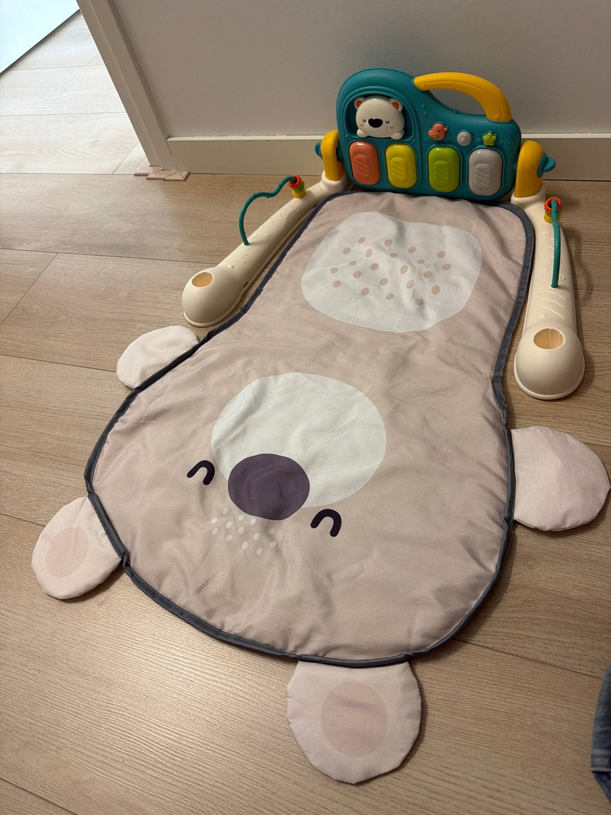 Speelkleed met babygym en muziek, Kinderen en Baby's, Ophalen of Verzenden, Zo goed als nieuw, Speelkleed, Met licht