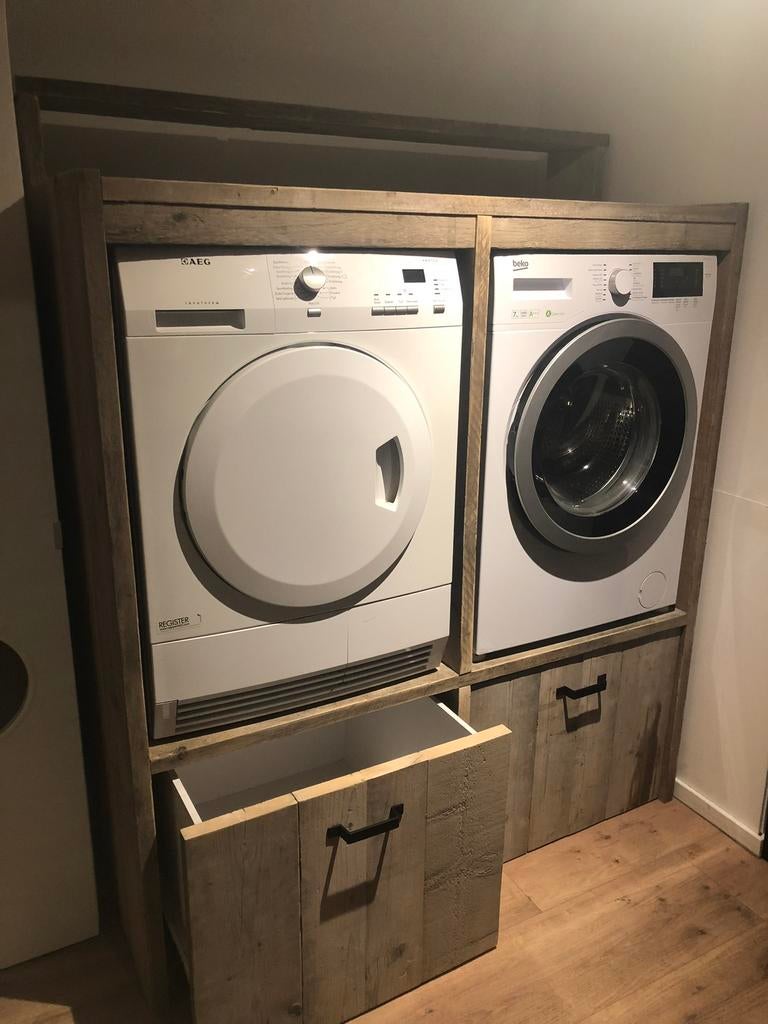 Wasmachine en droger meubelkast, Witgoed en Apparatuur, Ophalen of Verzenden, Zo goed als nieuw, Minder dan 85 cm