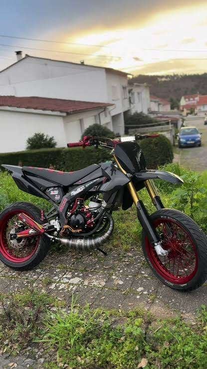 Derbi of aprillia opknapper/project/kapot/WOK gezocht, Fietsen en Brommers, Ophalen, Gebruikt