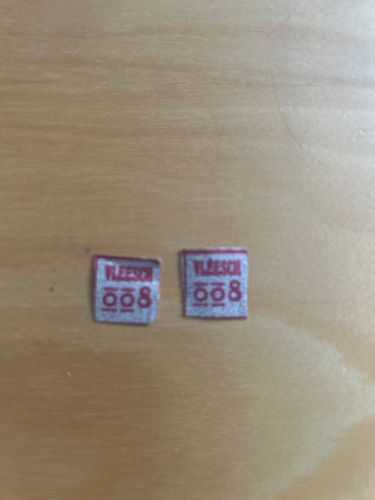 Vintage Vleesch 668 Labels - Set van 2, Ophalen of Verzenden, Gebruikt