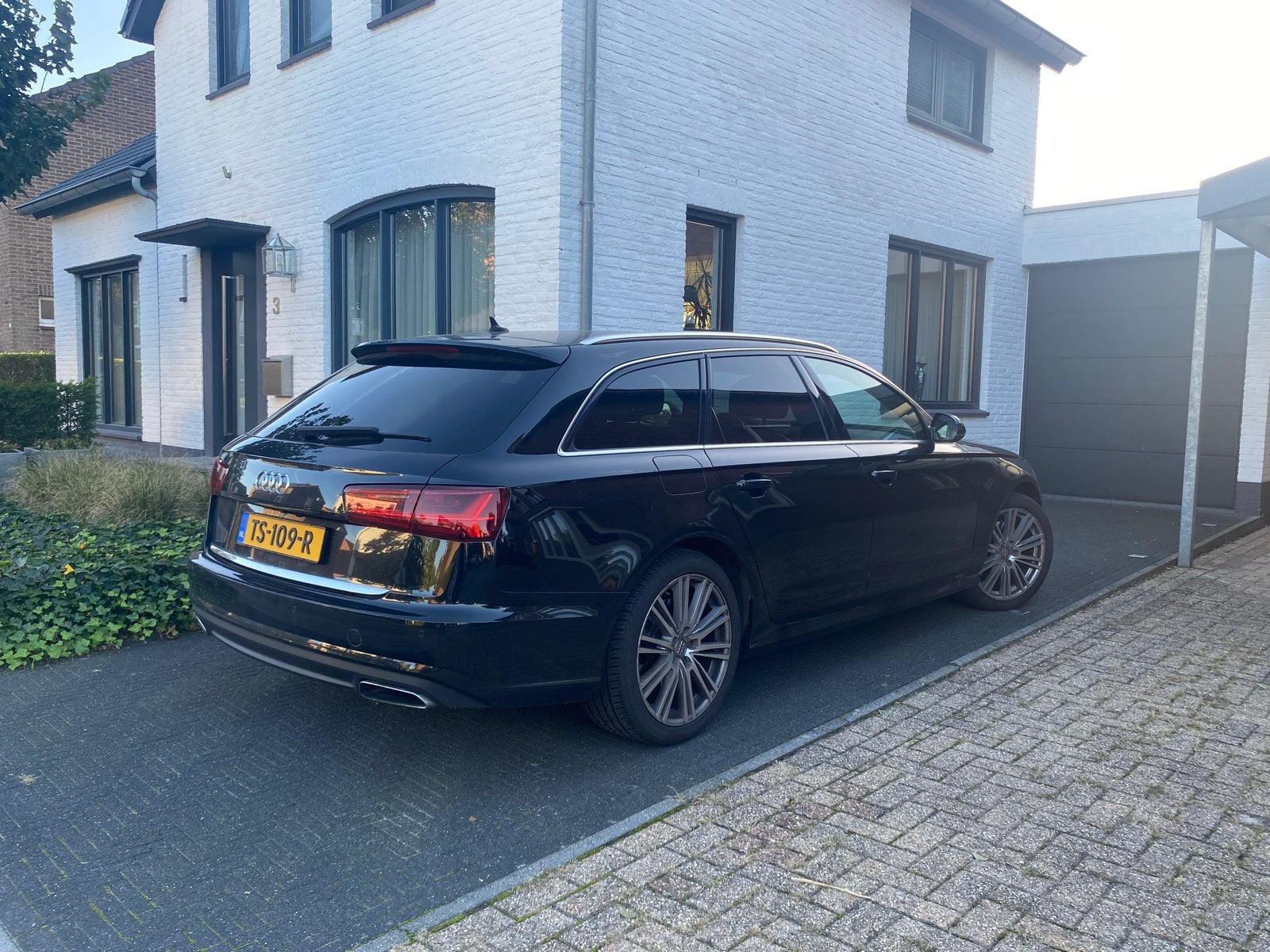 Audi A6 2.0 Tfsi Avant S-tron 185KW 2015 Zwart, Auto's, 4 cilinders, 1984 cc, Zwart, Stationwagon