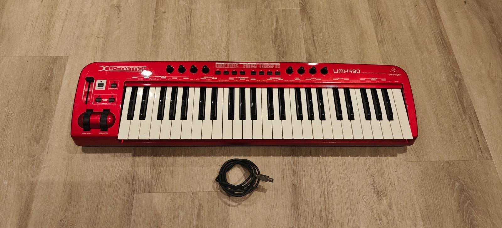 Behringer U-Control UMX490 MIDI Studio Keyboard, Gebruikt, Ophalen of Verzenden, Aanslaggevoelig, 49 toetsen