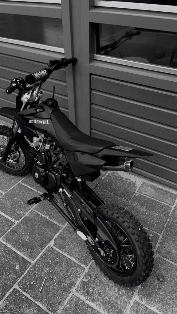 125cc automaat pitbike, Fietsen en Brommers, Minibikes, Midibikes en Pitbikes, Ophalen of Verzenden, Zo goed als nieuw, 125 cc