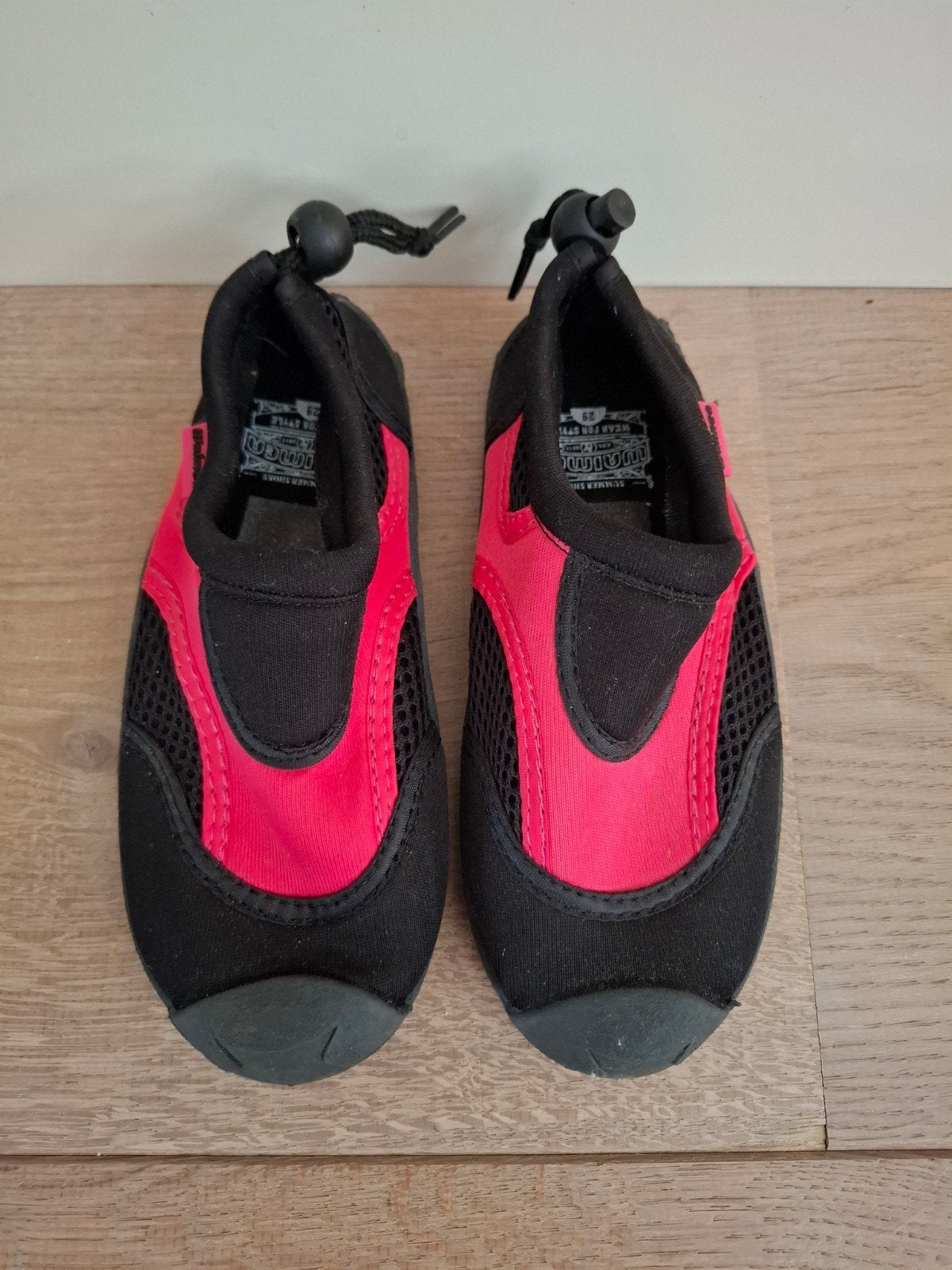 Surfschoentjes, Surfschoentjes, waterschoenen maat 29, Gebruikt, Meisje, Overige typen, Ophalen of Verzenden