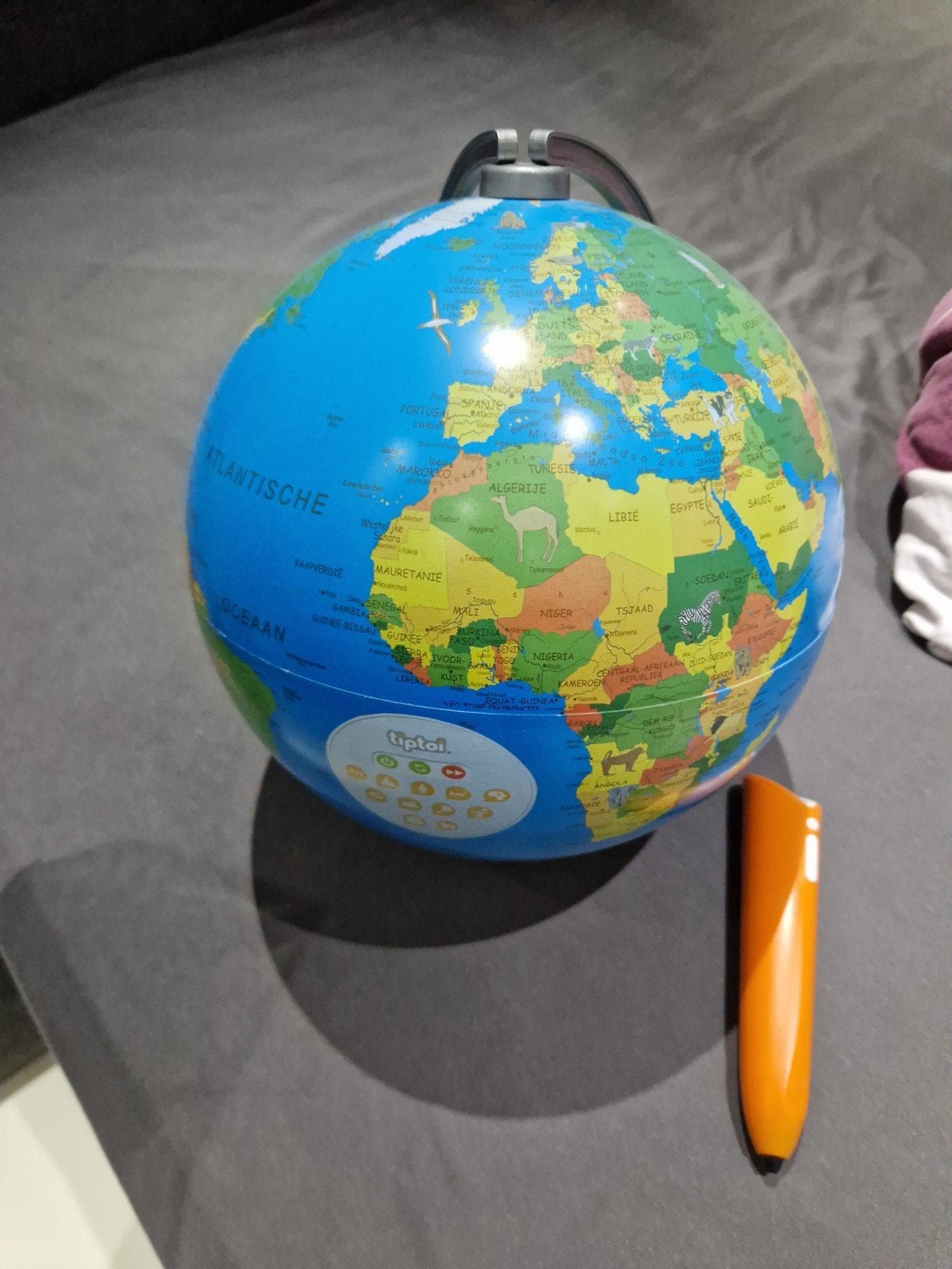 Tiptoi Globe met Pen - Educatief Wereldbol eur 30, Ophalen of Verzenden, Gebruikt, Taal en Lezen