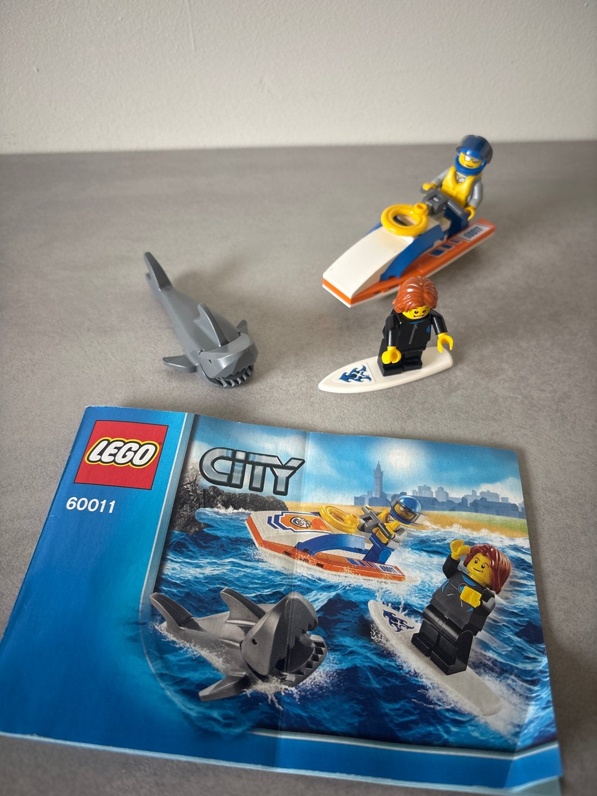 Lego City 60011 Surfer Rescue met haai en jetski, Ophalen of Verzenden, Gebruikt