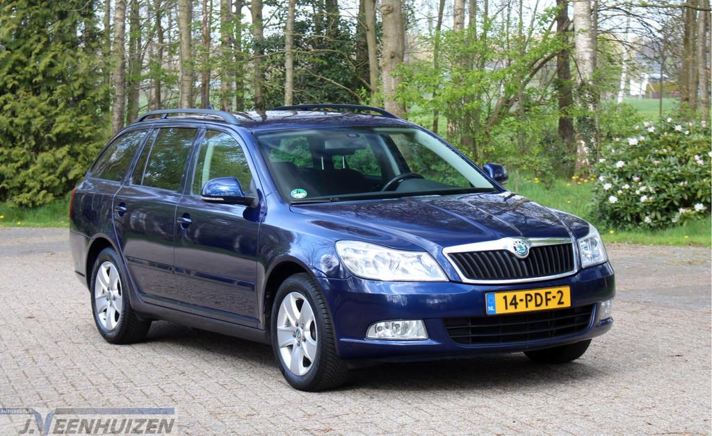 Skoda Octavia Combi 1.2 TSI Ambition BNS-Line |Trekhaak |, Voorwielaandrijving, Euro 5, Stof, Gebruikt