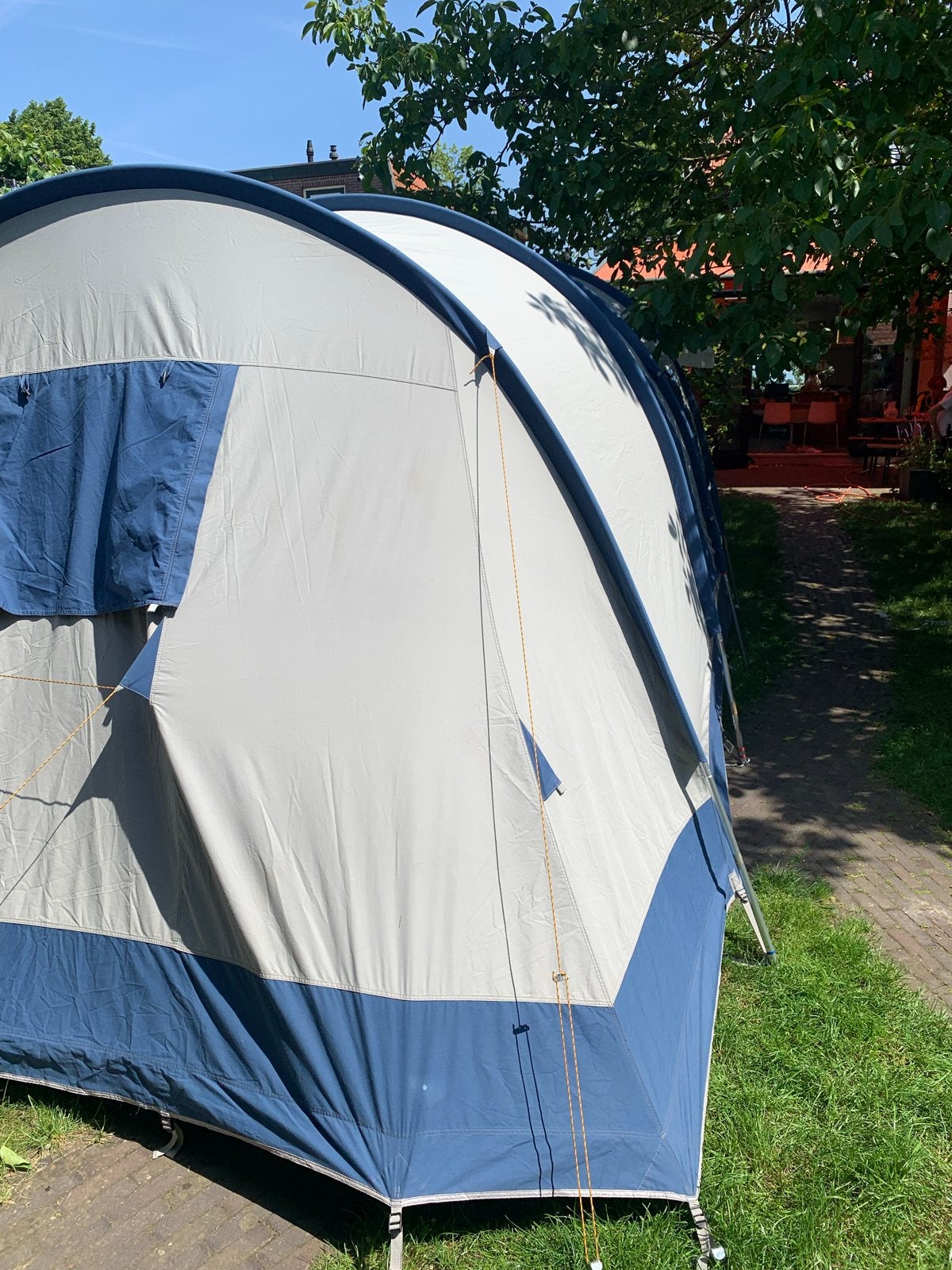 Red Wood Cedar 4 tunneltent - 4 persoons, 2.20m stahoogte, Ophalen, Zo goed als nieuw, Tot en met 4