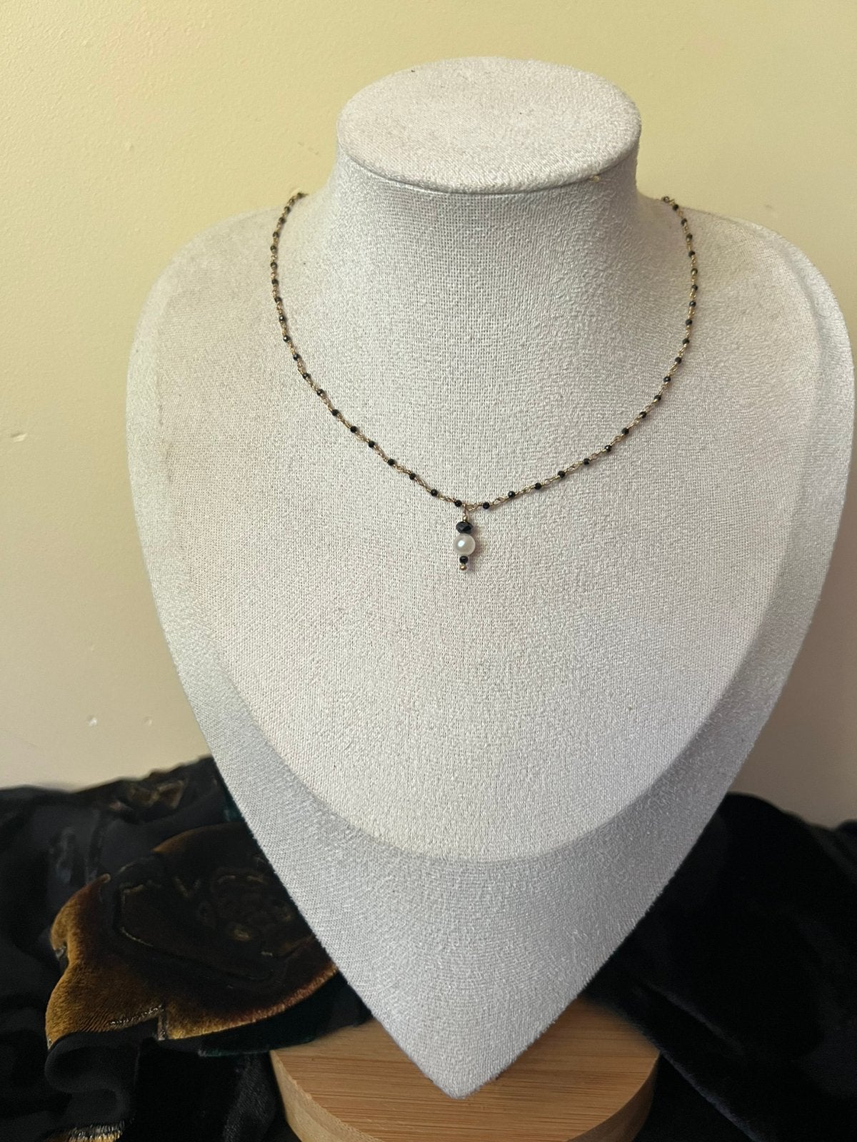 AKOYA zoutwater parel hanger spinel beschermt geluk uniek, Magnolia11, Nieuw, Ophalen of Verzenden, Verstelbaar