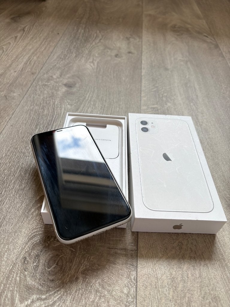 IPhone 11 64GB - nette staat - batterij 78%, Telecommunicatie, Gebruikt, Verzenden, Wit, 78 %