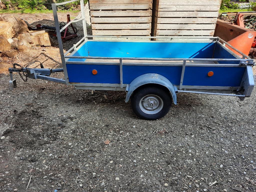 Aanhanger enkelas aanhangwagen, Ophalen, Gebruikt