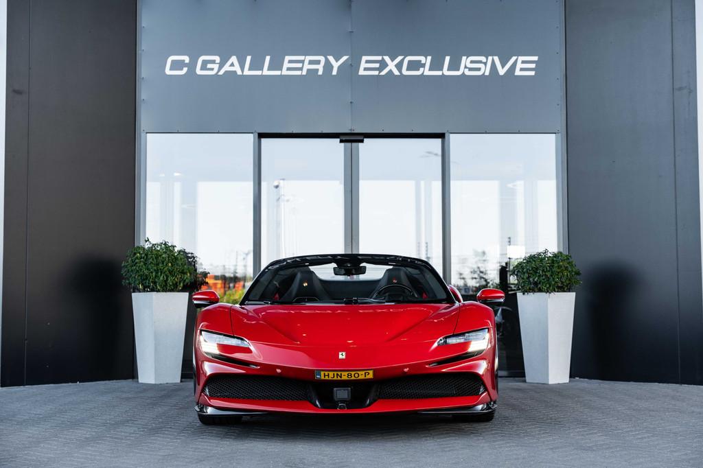 Ferrari SF90 Spider 4.0 V8 - Origineel NL | Rosso Corsa | Li, Auto's, Automaat, Bedrijf, SF90, 1825 kg