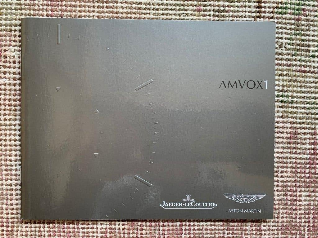 Brochure folder Jaeger Lecoultre Aston Martin Amvox1 nieuw!, Aston Martin Jaeger LeCoultre, Folder, Nieuw, Ophalen of Verzenden