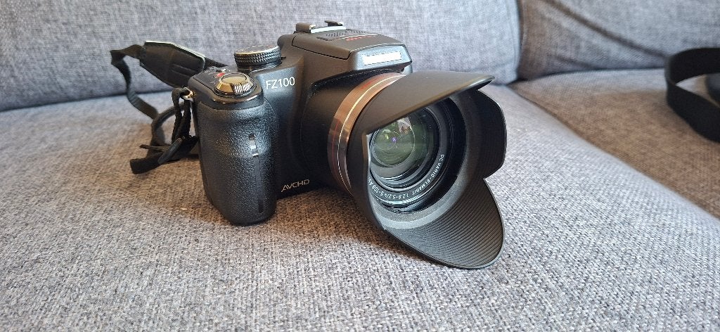 Panasonic DMC-FZ100, Gebruikt, Panasonic, 8 keer of meer, Ophalen