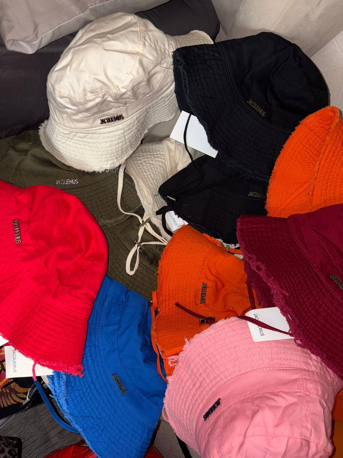 Jacquemus hoed, Ophalen of Verzenden, Nieuw, One size fits all