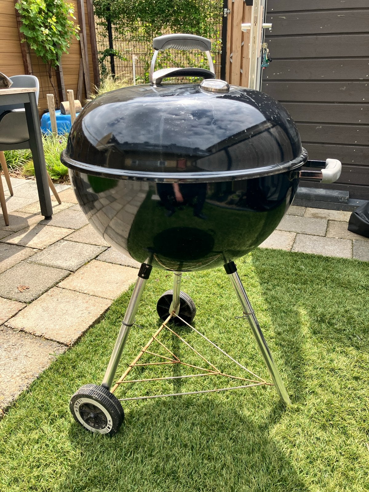 Weber barbecue ø 57cm, Tuin en Terras, Barbecue-accessoires, Ophalen, Gebruikt