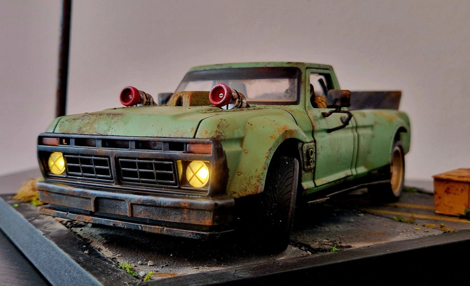 1:24 RC Drift truck  RTR | MadMax stijl |, Elektro, Ophalen of Verzenden, Schaal 1:24, Onderdeel