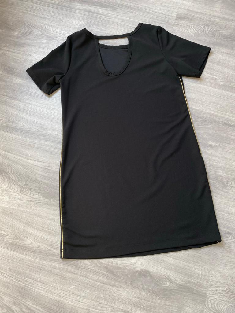Zwart jurkje met gouden streep - HEMA - Maat M, Kleding | Dames, Jurken, Maat 38/40 (M), Zwart, Ophalen of Verzenden, Zo goed als nieuw