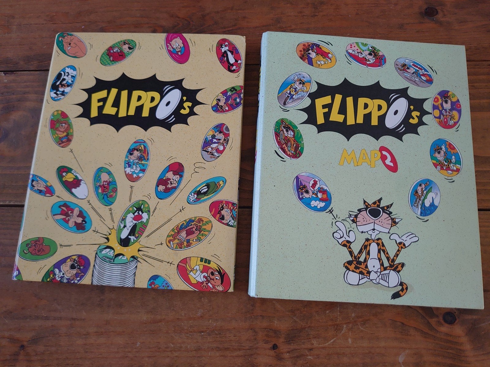Flippo's Looney Tunes, 2 mappen voor €15,-, Ophalen of Verzenden, Chester Cheetos, Map, Album of Poster, Met verzamelmap(pen)