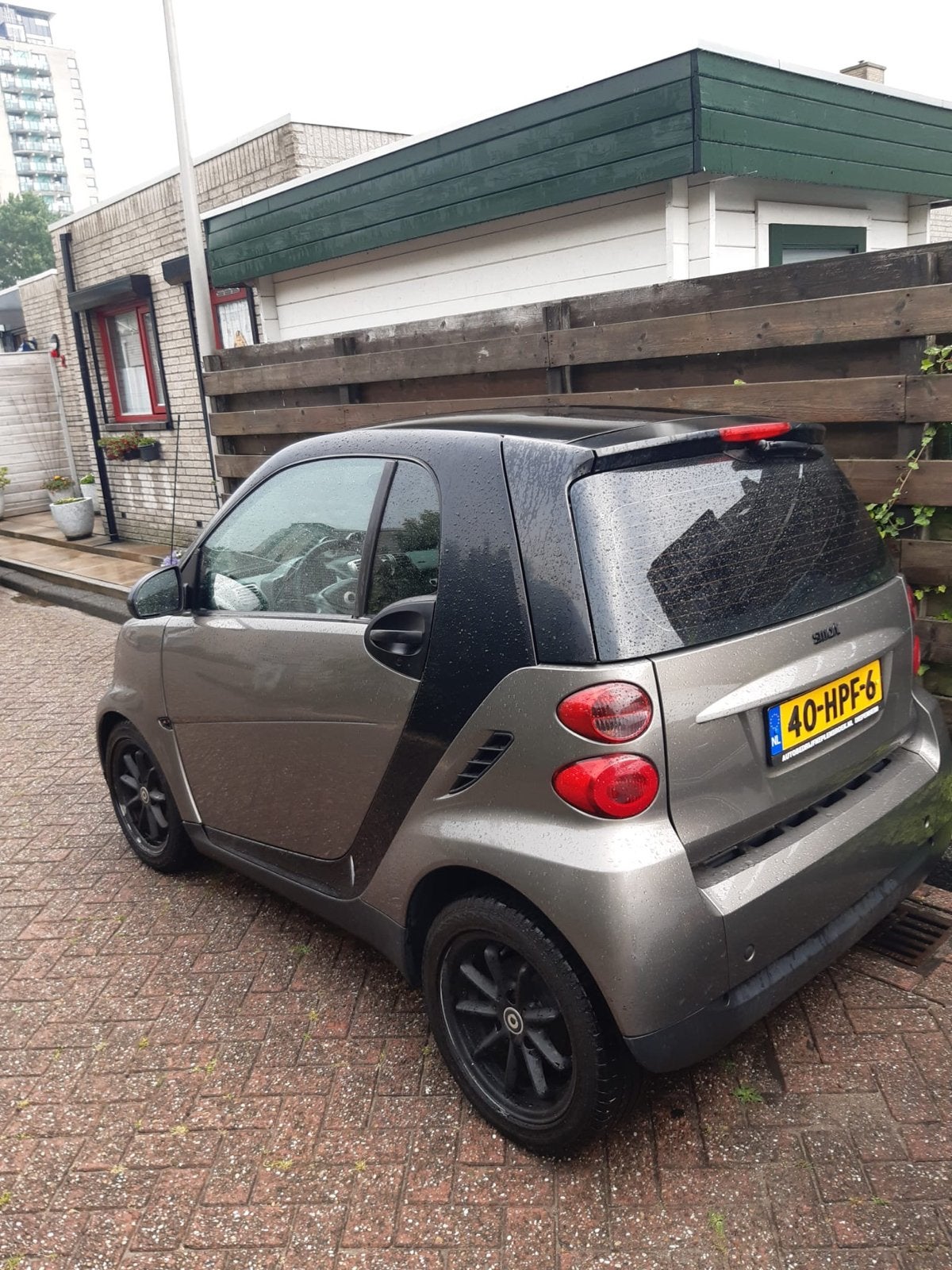 Smart ForTwo 1.0 45KW Coupe MHD AUT 2009 Zwart, Auto's, Automaat, Achterwielaandrijving, 18 €/maand, 61 pk