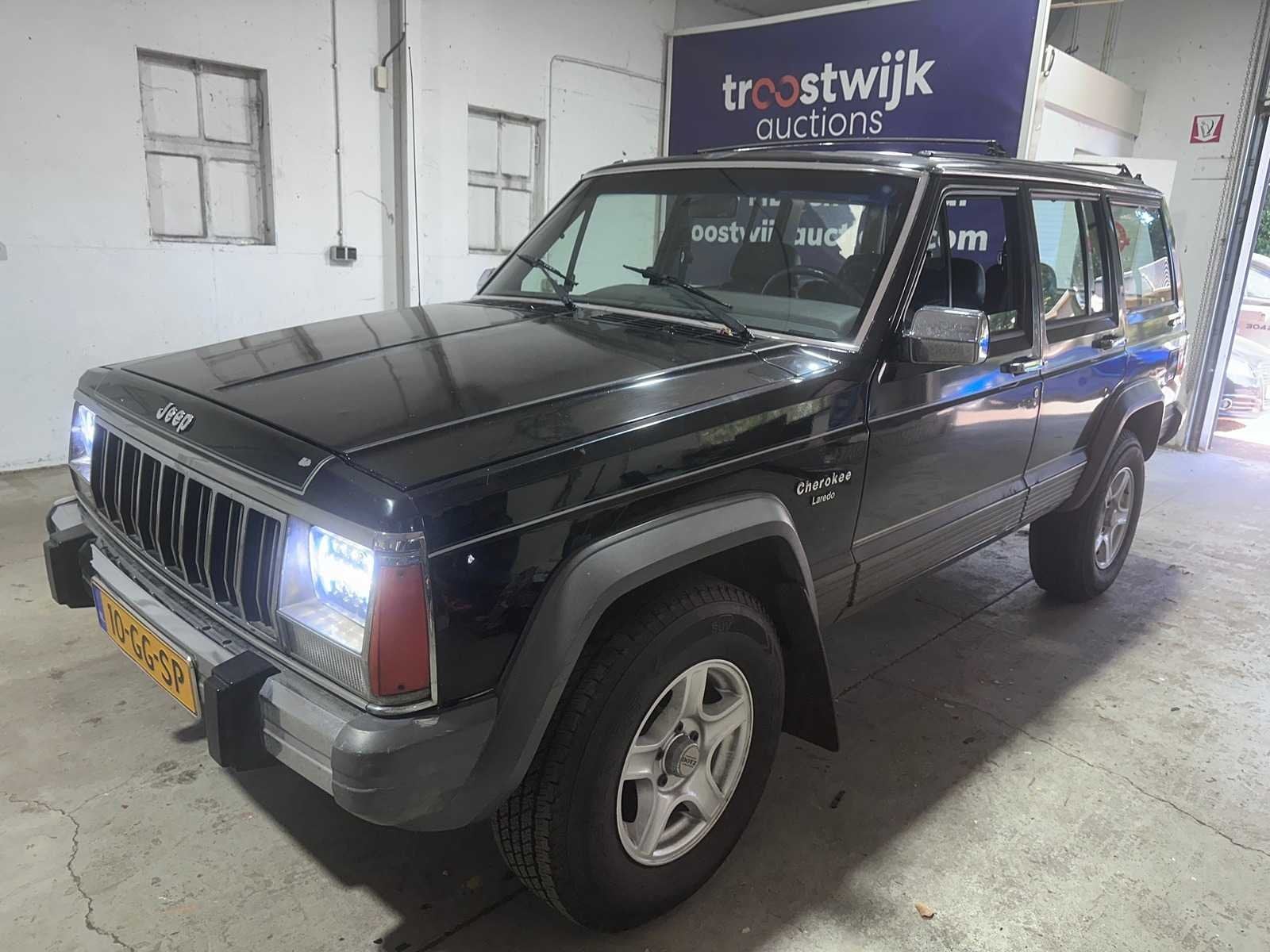 Jeep - Cherokee - 4.0 Limited AUTOMAAT- 10-GG-SP- 1989, Auto's, Jeep, Automaat, Gebruikt, 1520 kg, 2500 kg