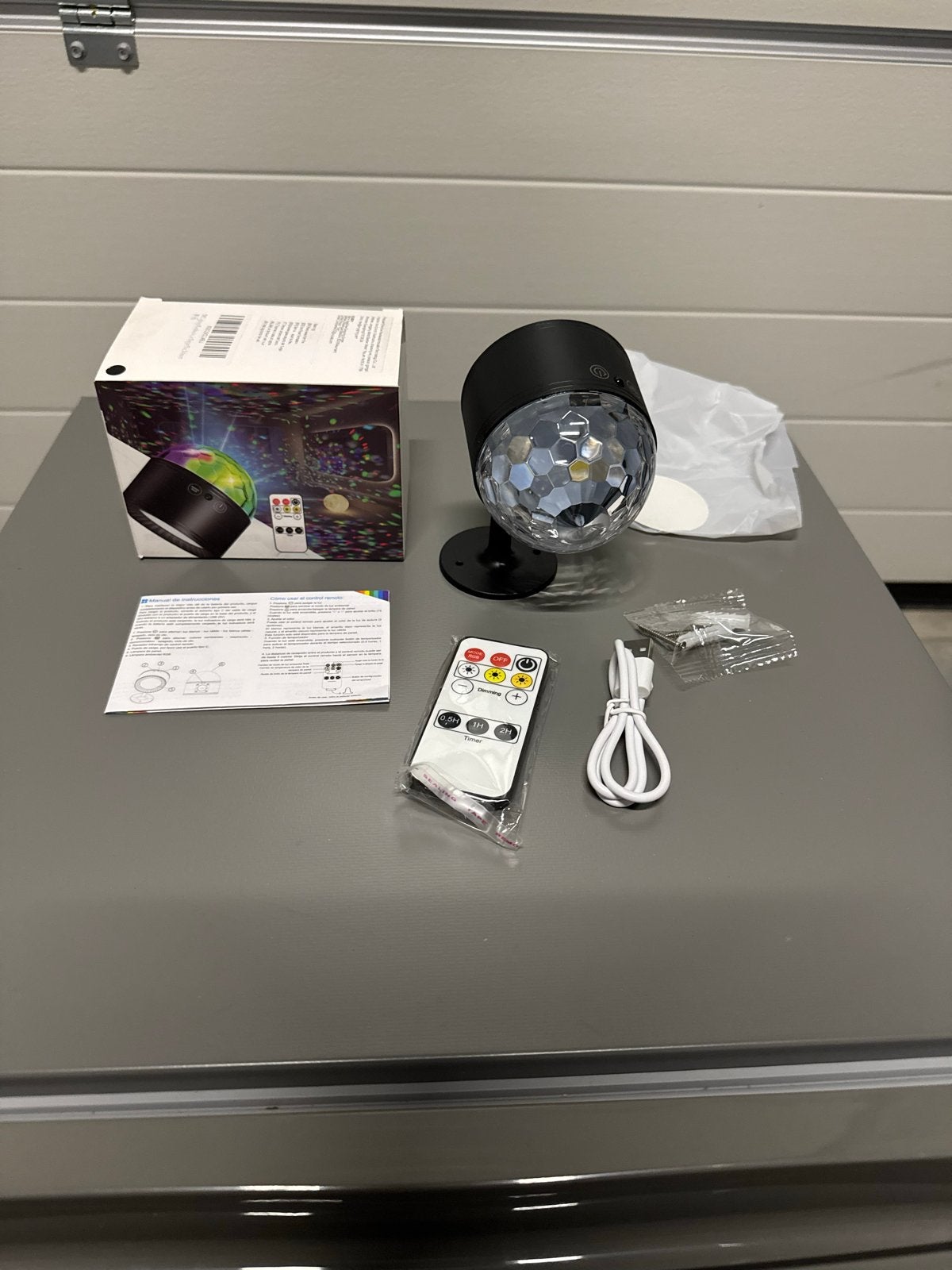 RGB LED Projector met Afstandsbediening - Nieuw in Doos, Overige merken, Met afstandsbediening, Kunststof, Meerkleurig