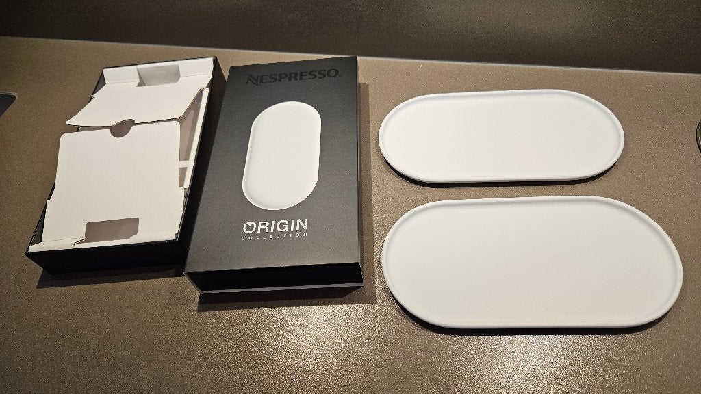 2 Nespresso origin collection trays, Nieuw, Ophalen of Verzenden, Schaal of Schalen, Overige stijlen
